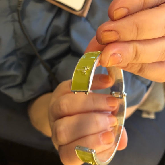 Pre-loved lime green with palm trees hinged bangle bracelet. - Picture 4 of 9